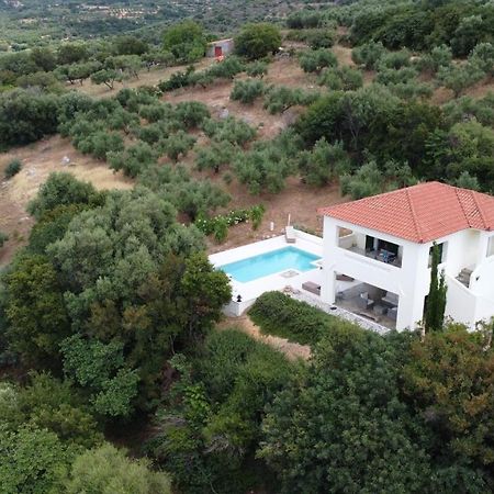 Vrises  Kyparissia De Wandelboomヴィラ エクステリア 写真